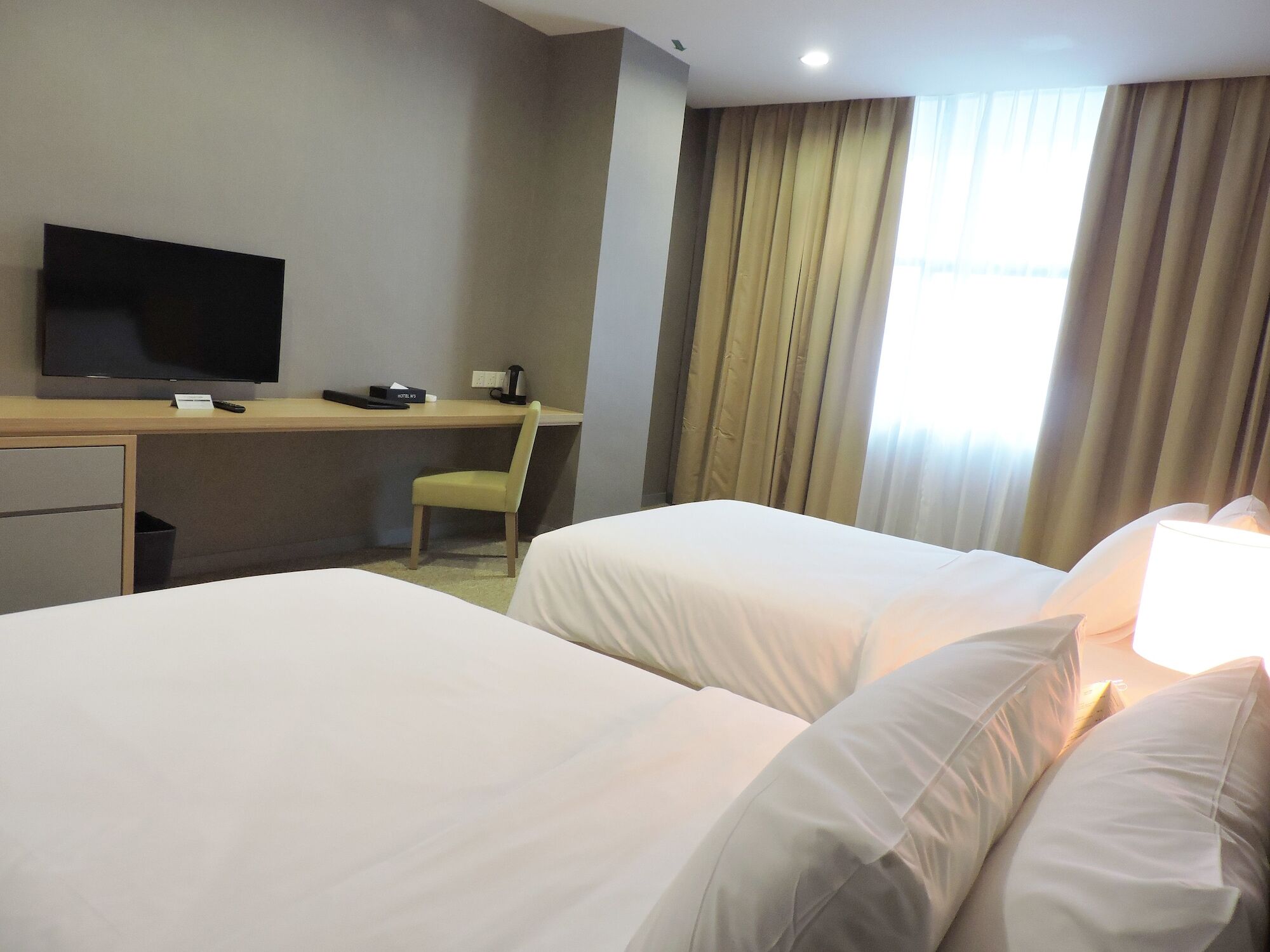 Hotel No.5 3*